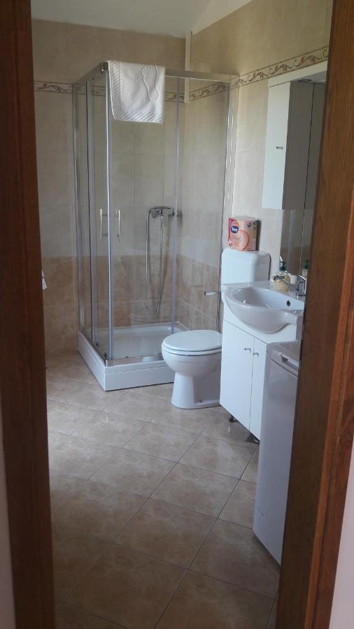 Apartman Barbat-Za Cijelu Obitelj Barbat na Rabu ภายนอก รูปภาพ